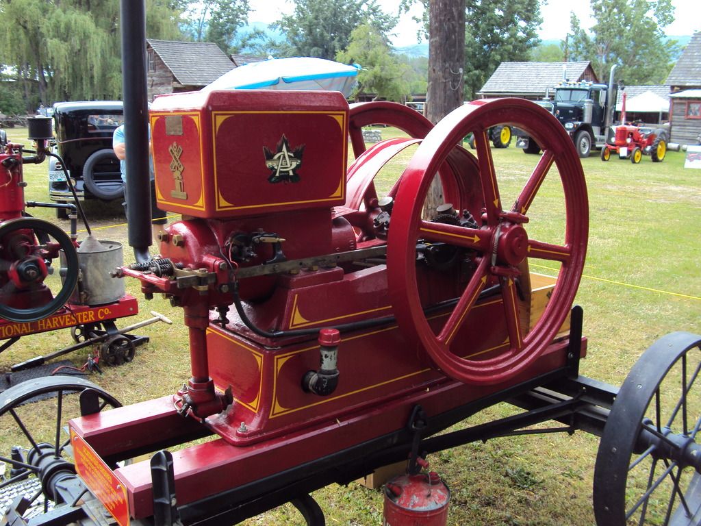 Okanagan Antique Power Show Pictures, Kelowna BC Smokstak® Antique