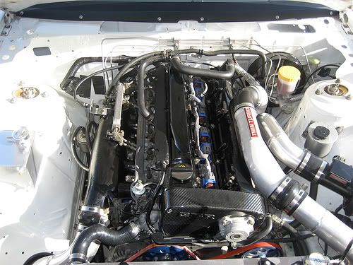 http://i465.photobucket.com/albums/rr15/Wonggerr/s13rb26dettengine.jpg