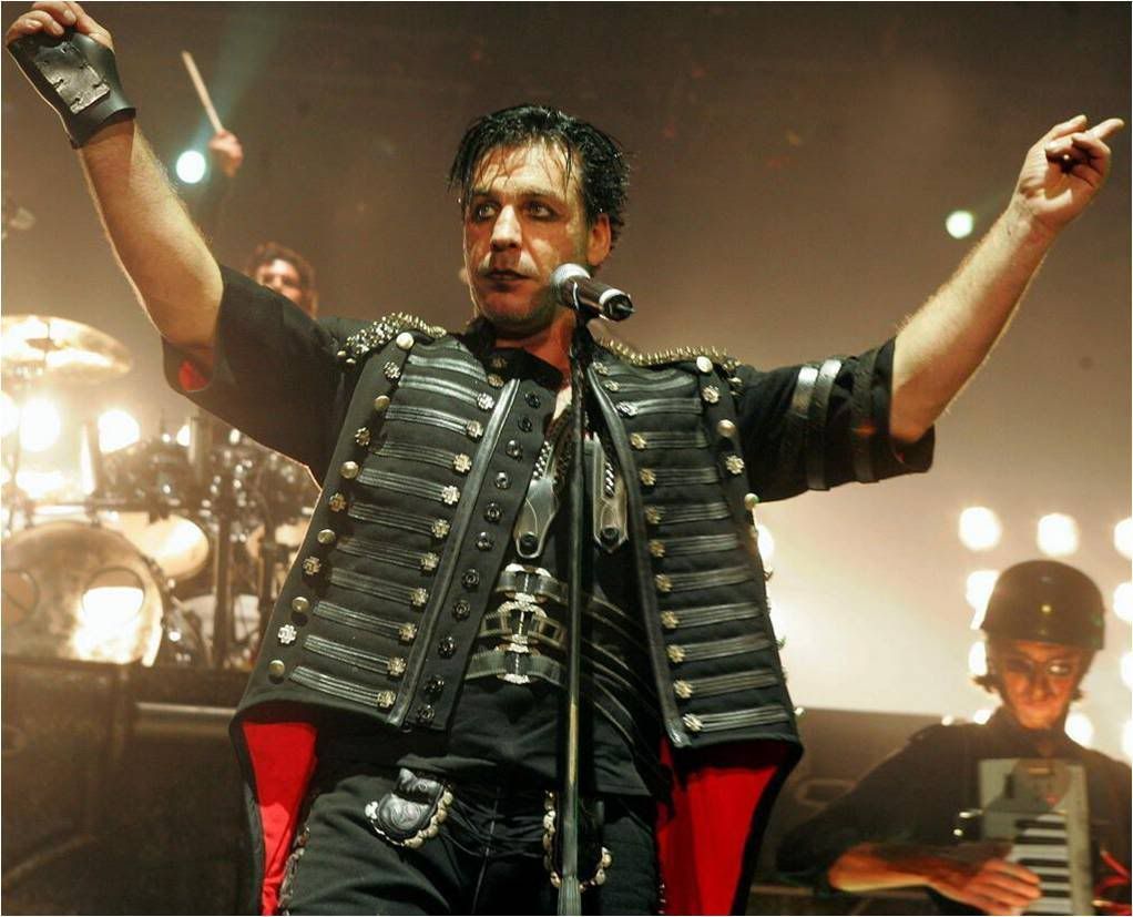 TillLindemann.jpg