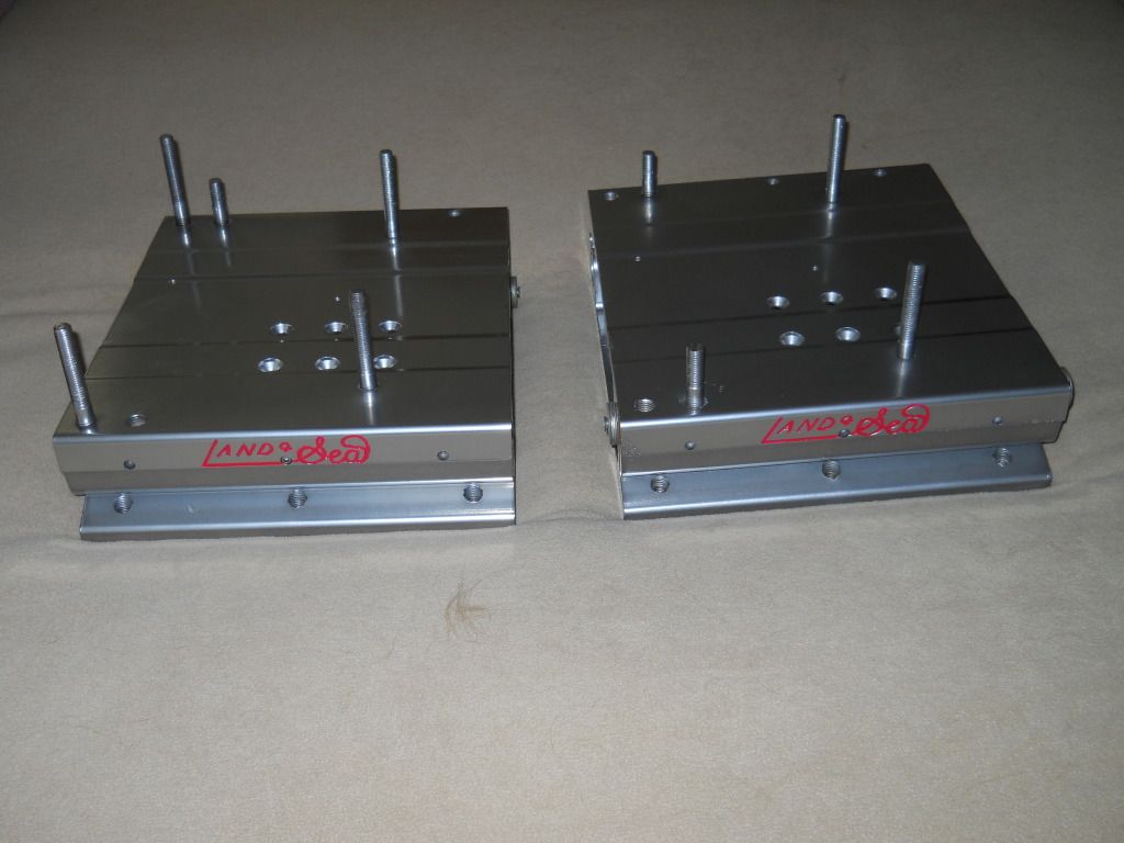 BUZZIN' DOZEN's Land and Sea Jack Plates