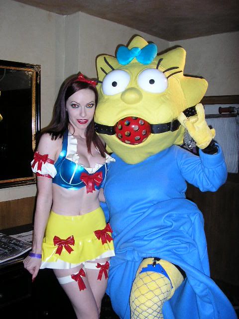 Maggie Simpson and Emily Marilyn
