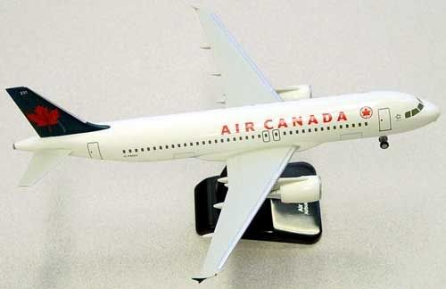 http://i465.photobucket.com/albums/rr20/up2dsky89/Hogan/AirCanadaA320OC.jpg