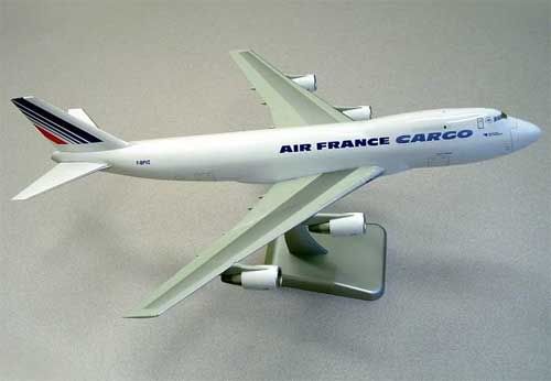 http://i465.photobucket.com/albums/rr20/up2dsky89/Hogan/AirFranceB742Cargo.jpg