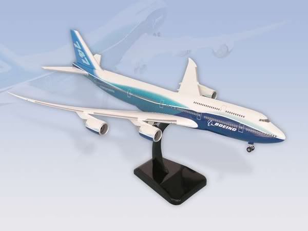 http://i465.photobucket.com/albums/rr20/up2dsky89/Hogan/BoeingB747-8.jpg