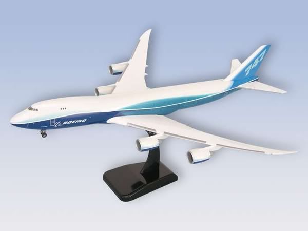 http://i465.photobucket.com/albums/rr20/up2dsky89/Hogan/BoeingB747-8Cargo.jpg