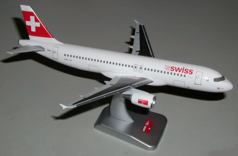 http://i465.photobucket.com/albums/rr20/up2dsky89/Hogan/SwissA320.jpg