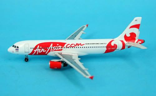 http://i465.photobucket.com/albums/rr20/up2dsky89/Phoenix/AirAsiaA320.jpg